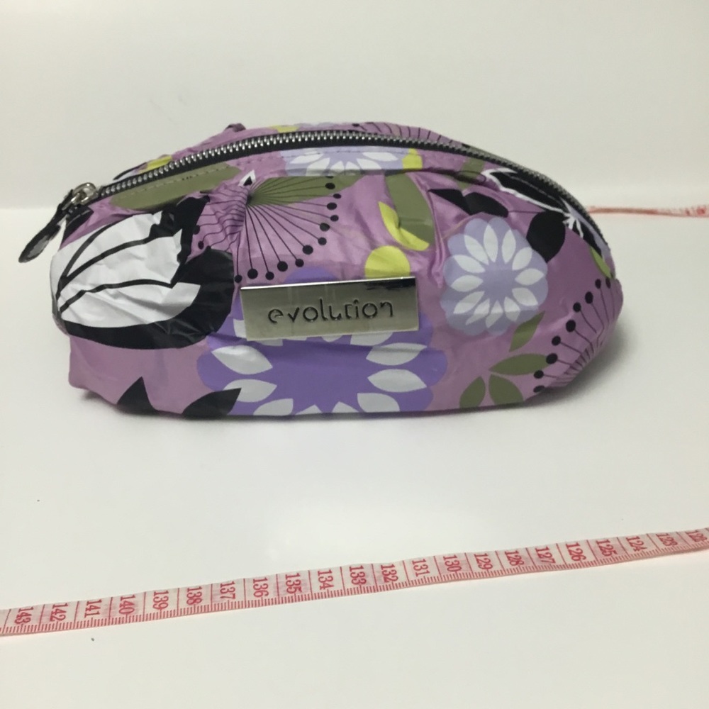 ADD-ON Evolution Cosmetics / Make Up Pouch